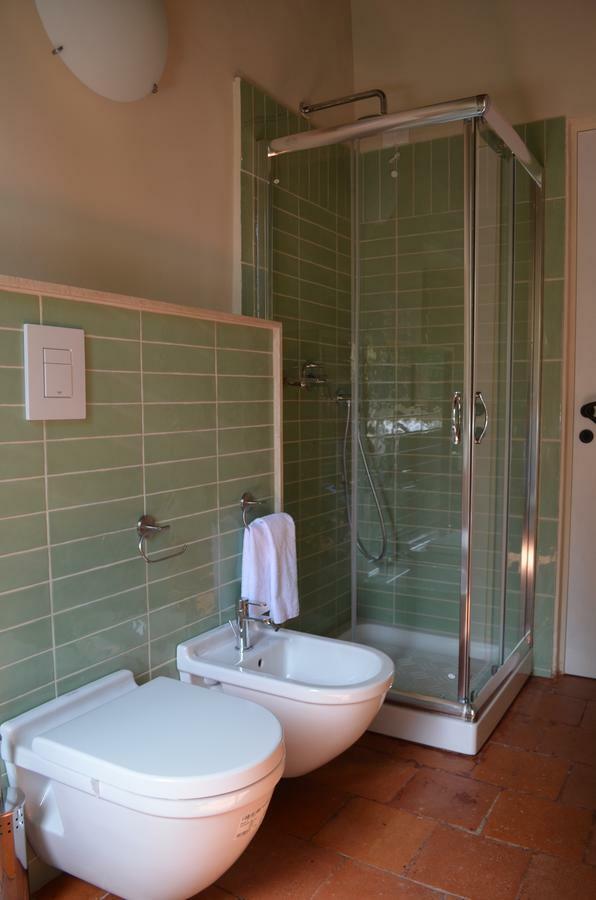 Casale Colleoni Bed & Breakfast Tivoli Bagian luar foto